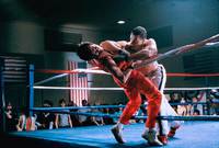 Кадр Не отступать и не сдаваться