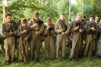 Кадр Поле потерянной обуви