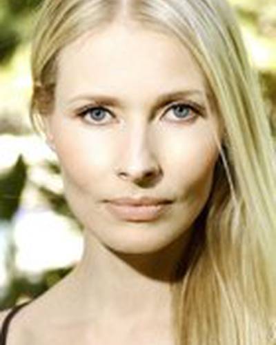 София Энг фото