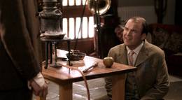 Кадр из фильма "Первые люди на Луне" - 1