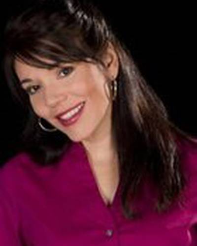 Cheryl Ariaz Wicker фото