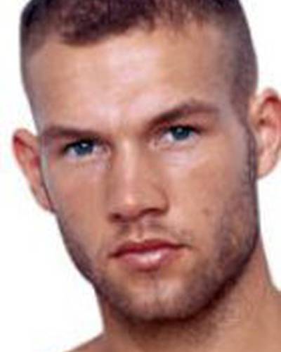 Лукас Керр фото