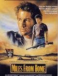 Постер из фильма "Вдали от дома" - 1
