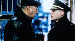 Кадр из фильма "Доставить по назначению" - 2