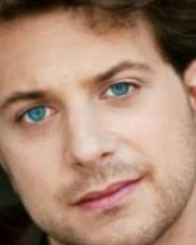 Мэттью Мартин фото