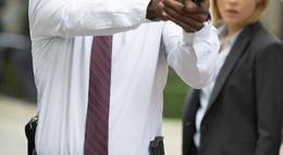 Кадр из фильма "Кризис" - 2