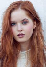 Элли Бамбер фото