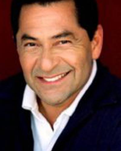 Майк Гомез фото