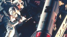 Кадр из фильма "Космические ковбои" - 2