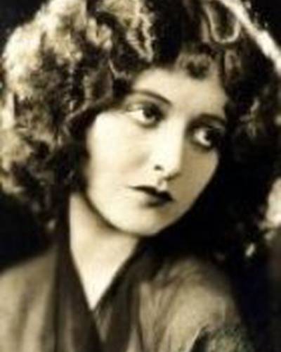 Натали Кингстон фото