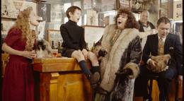 Кадр из фильма "Генсбур. Любовь хулигана" - 2