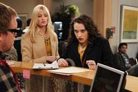 Кадр Две девицы на мели