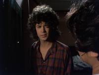 Кадр Существо в корзине