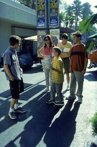 Кадр Малкольм в центре внимания