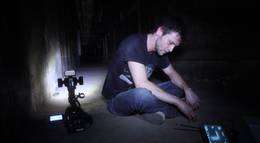 Кадр из фильма "Искатели могил" - 1