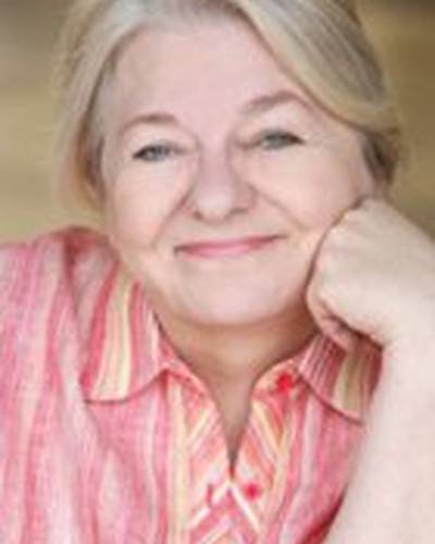 Эйприл Адамс фото