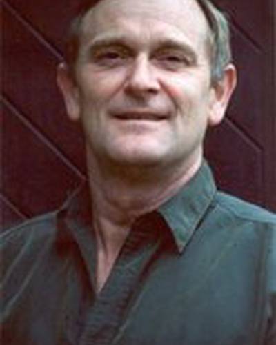 Стюарт Девени фото