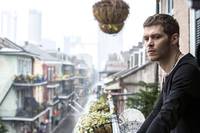 Кадр Древние