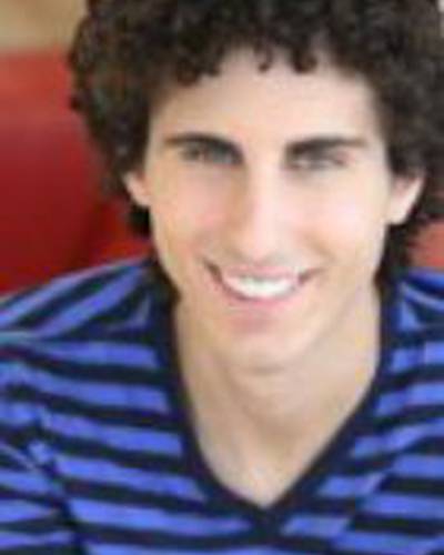 Алекс Льюис фото