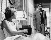 Кадр Бумажная луна