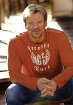 Фил Вэссэр фото