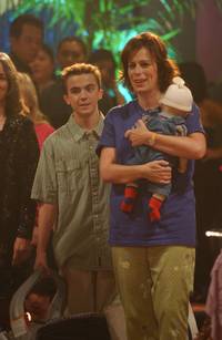 Кадр Малкольм в центре внимания