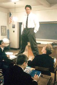 Кадр Общество мертвых поэтов