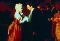 Кадр Слияние двух лун