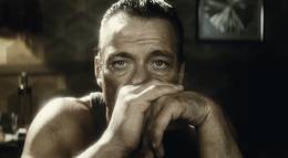 Кадр из фильма "Ж.К.В.Д." - 1