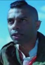 Шив Грюал фото