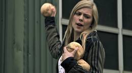 Кадр из фильма "То, что ее заводит" - 1