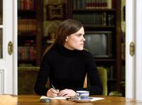 Кадр Опоздавшая девушка