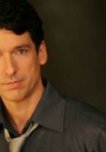 Роберт Стэндли фото