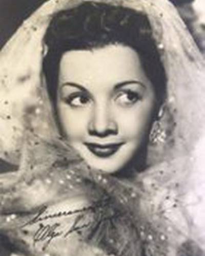 Ольга Сан Хуан фото