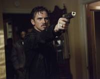 Кадр Прогулка среди могил