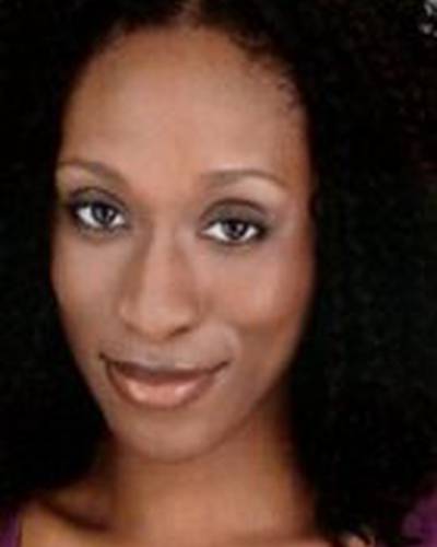 Чинаса Огбуагу фото