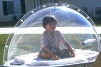 Кадр Парень из пузыря