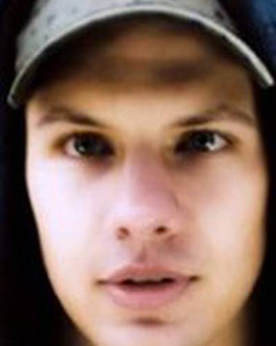 Трэвис Маки фото