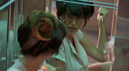 Кадр из фильма "Медсестра" - 2