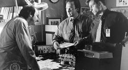 Кадр из фильма "Кровавый след" - 2