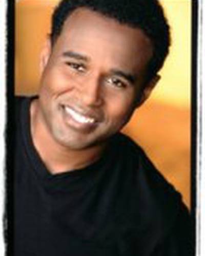 Марк Кеннет Робинсон фото