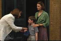 Кадр Маленький человек Тейт