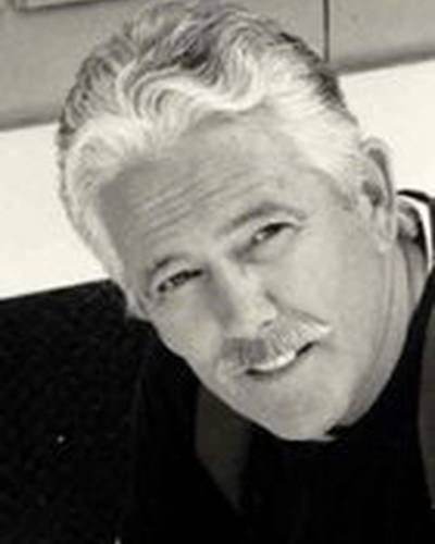 Стивен Пауэрс фото