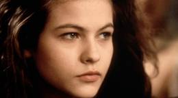 Кадр из фильма "Красный поцелуй" - 1