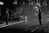 Кадр Девушка на мосту