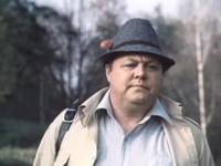 Кадр Не ходите, девки, замуж