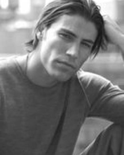 Justin Klosky фото