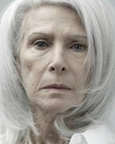 Нэнси Озелли фото