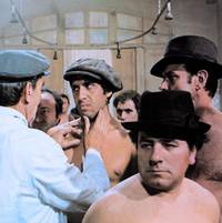 Кадр Эмигрант