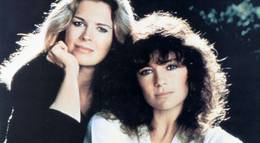 Кадр из фильма "Богатые и знаменитые" - 1